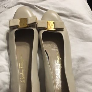 Salvatore Ferragamo ballet flats ivory